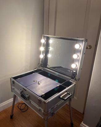 Postazione da trucco professionale