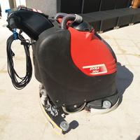 Macchina Lavapavimenti