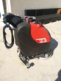 Macchina Lavapavimenti