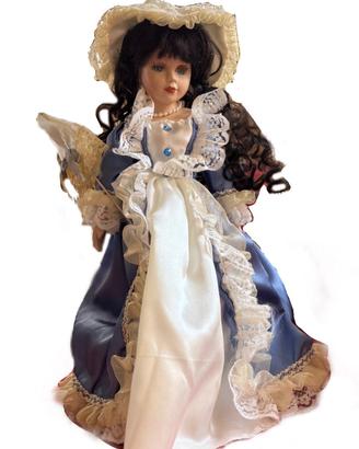 bambola decorativa stile vintage.