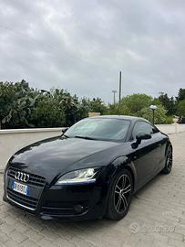 Audi TT 2.0 benzina 200cv