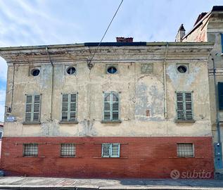 CASA SEMINDIPENDENTE A BRONI