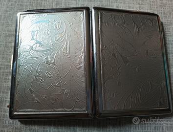 porta sigarette con accendino 