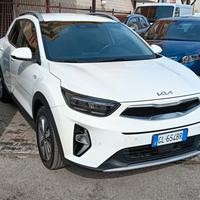 KIA STONIC 1.2 B/GPL-RETROC-KM 40.000