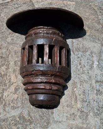 lampada in legno