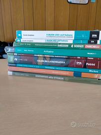 Libri usati per scuola media e superiori
