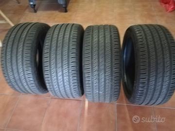 255/40 R19 Y XL gomme estive Continental Barum