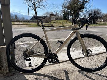 Bici gravel megamo jakar
