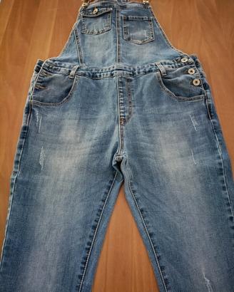 salopette di jeans marca Saxx