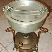 Fornello Primus 1944 più Gamella anni 60 