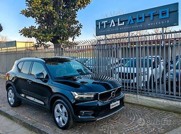 Volvo XC40 T3 Momentum Pro