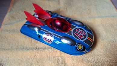 Auto da record in latta Japan 