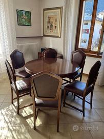 Tavolo rotondo in legno allungabile con 6 sedie