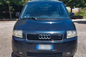 Audi A2 per pezzi di ricambio o restauro