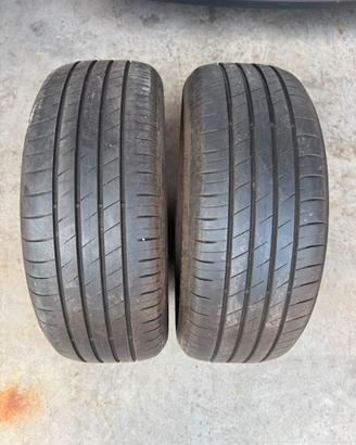 Gomme estive 215/55/17