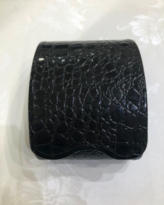 bracciale realizzato in oro bianco 18 kt e rubini