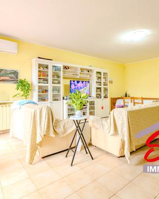 Villa a schiera a Oleggio