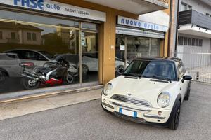MINI 1.6 16V Cooper - 2004