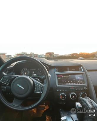 Jaguar E-Pace SD 180 Full optional