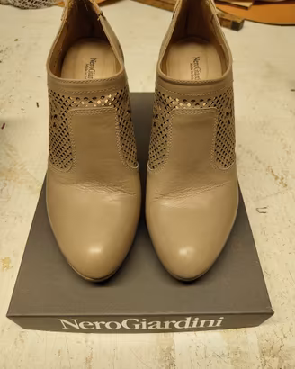 scarpe da donna numero 37