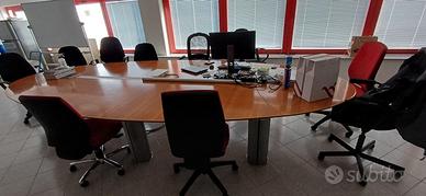  tavolo da ufficicio e riunioni in legno massiccio