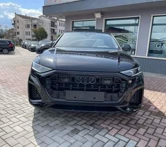 New Audi Q8 S Line 2025 in ricambio