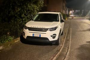 Land rover discovery sport
