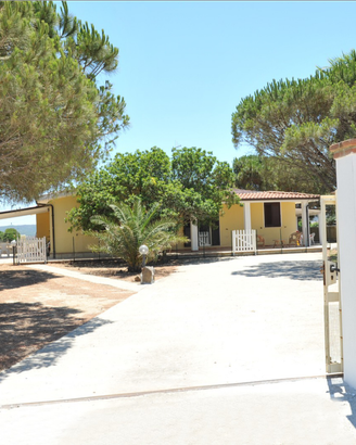 Villetta porto pino