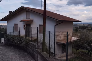 villetta indipendente con terreno 