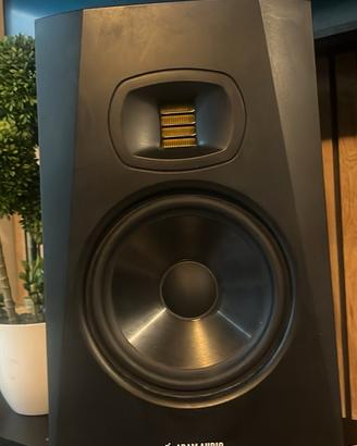 ADAM AUDIO MODEL T7V