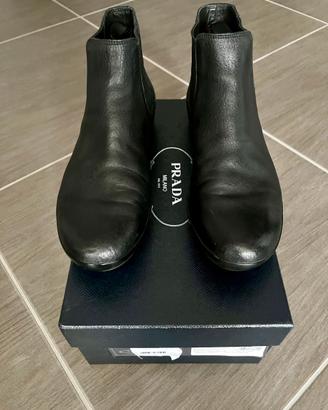 Scarpe a stivaletto Prada