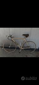 Bici da corsa artiginale