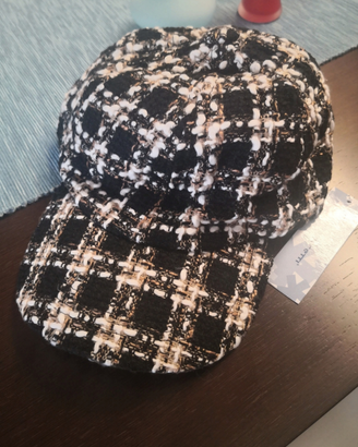 Cappello imbottito elegante