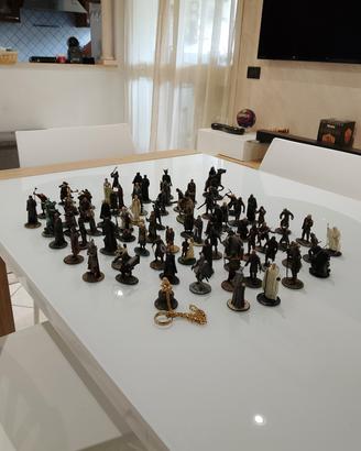 Il Signore degli Anelli.  Statuine, volumi, anello