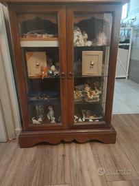 vetrina in legno