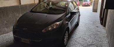 FORD Fiesta 6ª serie - 2014