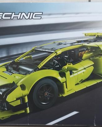 LEGO Technic Lamborghini Huracán Tecnica 42161