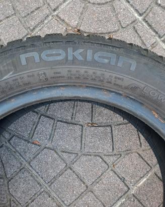 Pneumatici invernali 195/50/15 82H