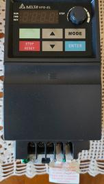 Inverter 1HP 0,75KW monofase a trifase 
