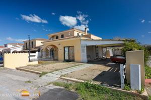 Sardegna Porto San Paolo - commerciale e trilocale