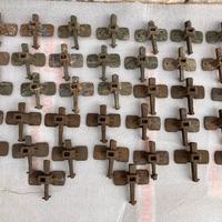 MORSETTI A CUNEO PER CASSEFORME IN LEGNO