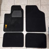 Tappetiti universali Auto