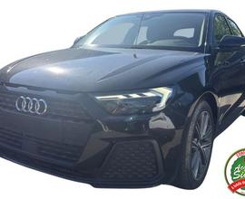 AUDI A1 citycarver 25 TFSI Admired