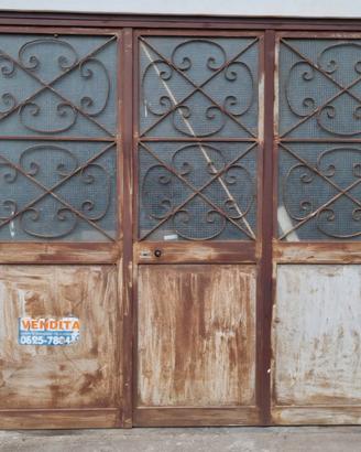 Porta in ferro e vetro