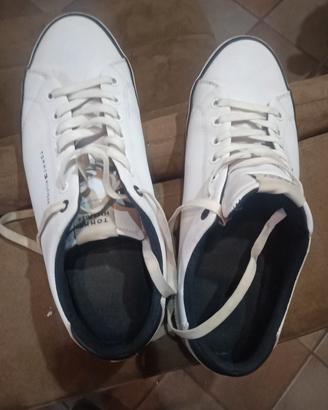 Tommy Hilfiger scarpe