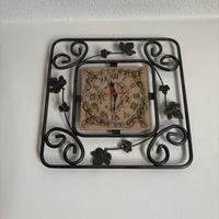 Orologio da muro in ferro battuto