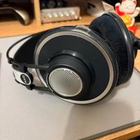 AKG702 Perfetta