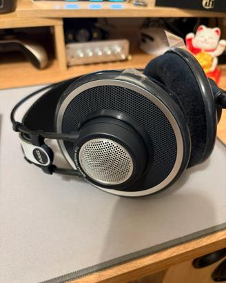 AKG702 Perfetta