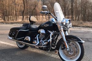 Harley Davidson Road king Classic