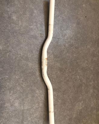 Manubrio bianco MTB 54 cm